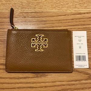 ToryBurch Britten zip card case bark/209 color NWT size OS